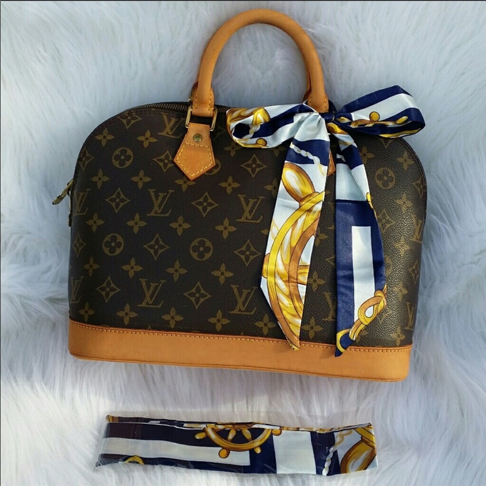 AUTH Louis Vuitton Alma PM